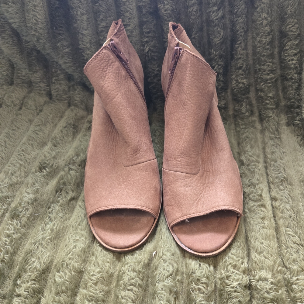 Lucky Brand Women's Peep-Toe Heeled Boots - Tan